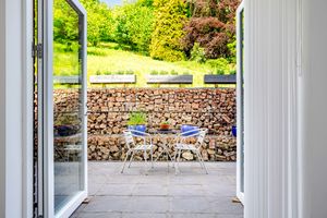 Slines Oak Road Woldingham